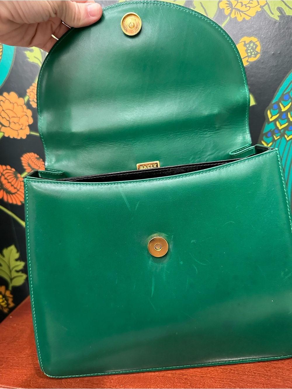 Vintage Bally Emerald Green Leather Top Handle Crossbody Bag | Italy - Picture 8 of 11